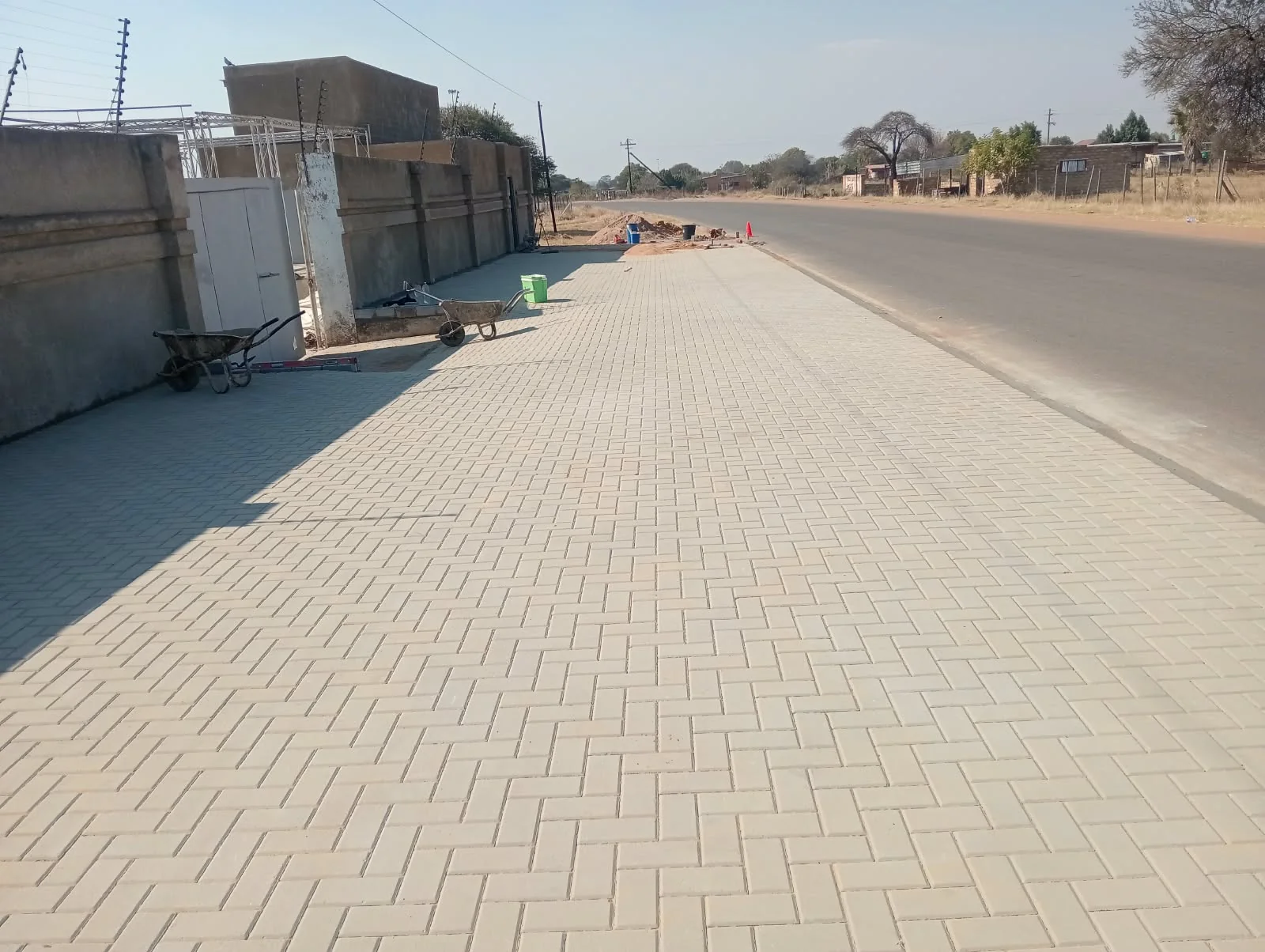 Brick paving driveway installation with neat brickwork
